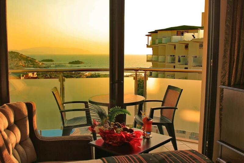 Odelia Resort Hotel 库萨达斯 外观 照片