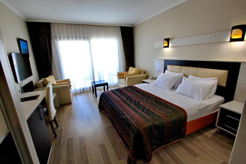 Odelia Resort Hotel 库萨达斯 外观 照片